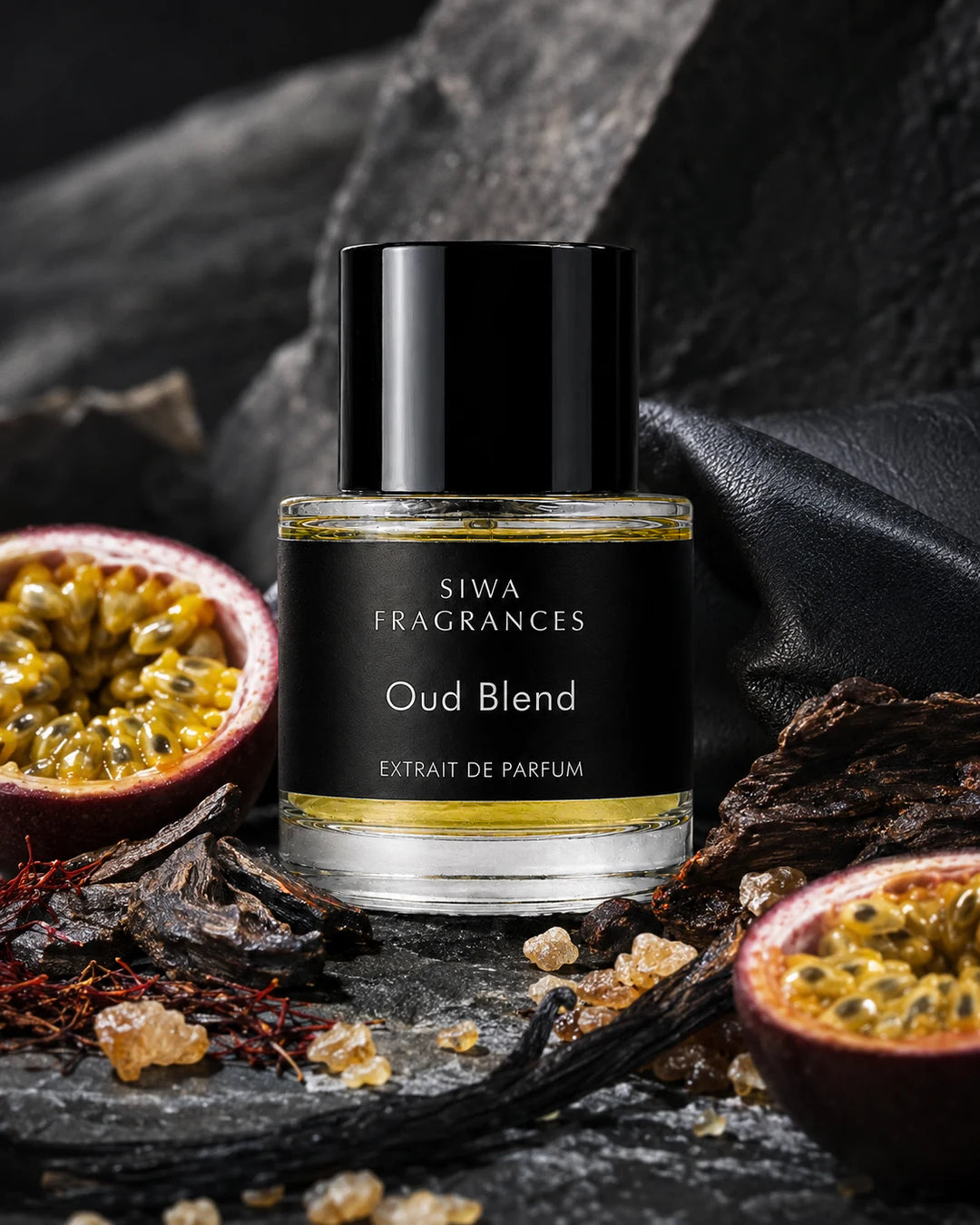 Siwa Oud Blend 50ml — macro editorial | siwa-package-v1:oud-blend:macro-editorial