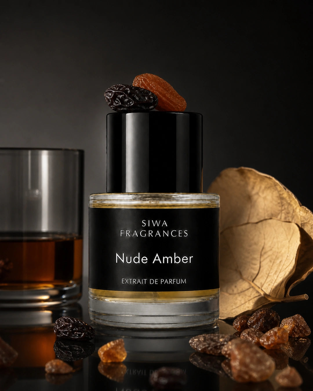 Siwa nude amber 50 ml editorial | siwa-gallery-v1:macro-editorial:nude-amber